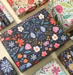 Giấy Gói Quà