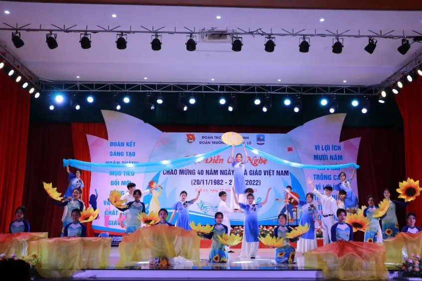 văn nghệ là gì